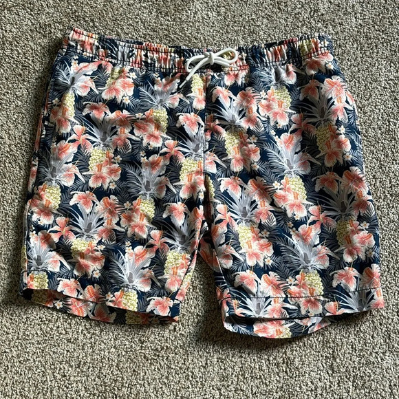 Tallia Sport Swim Shorts Size Large | Board Shorts | Tropical | Swim Shorts | - Picture 1 of 6